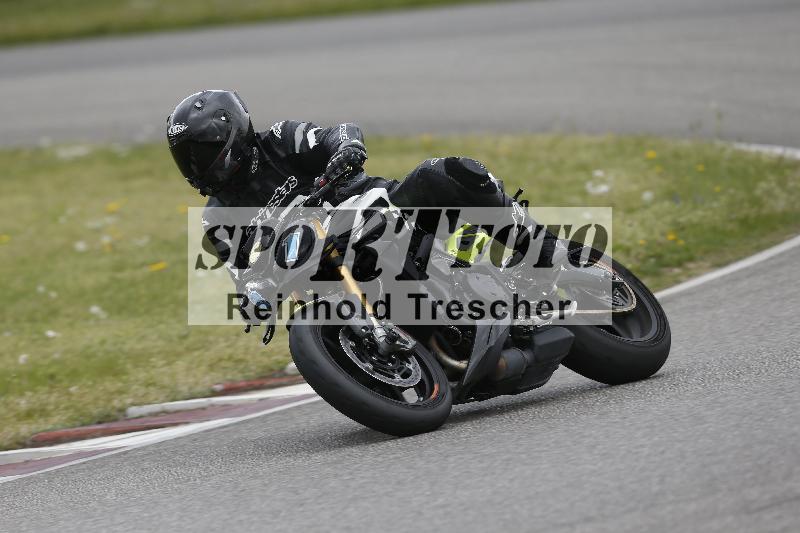 /09 19.04.2026  Caremotion get faster ADR/Gruppe gelb/61